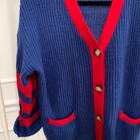 Retro Varsity Inspired Sweater - Picture 2 of 3